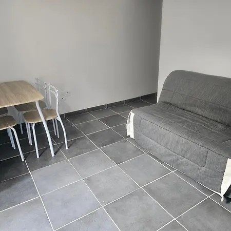 De Charme Avec Jardin Appartement Vinca